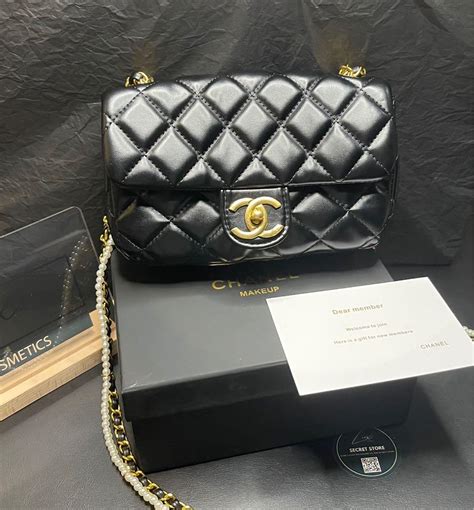 chanel makeup bag gift|chanel makeup bag free gift.